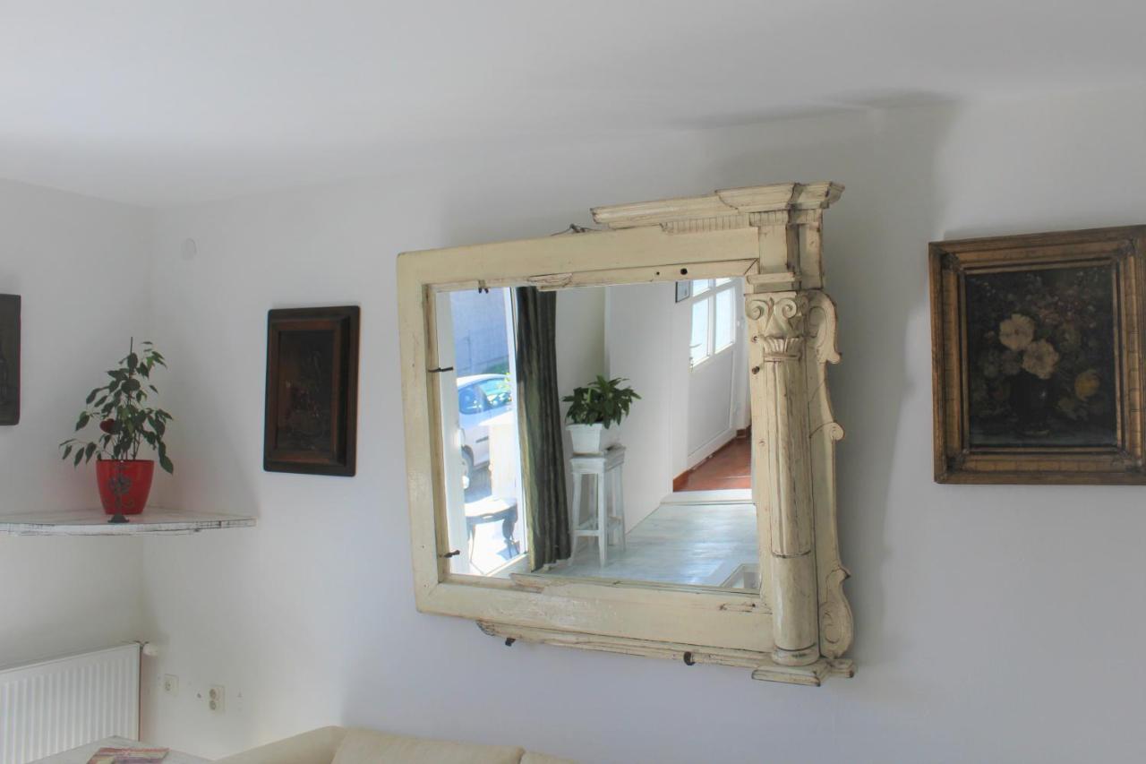 Apartamento Mala Oaza Čačak Exterior foto