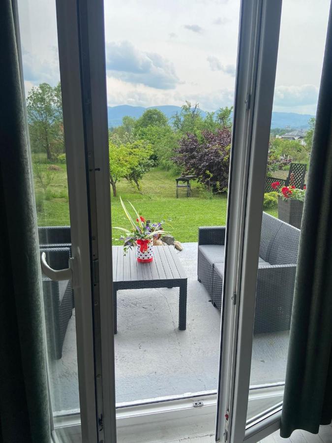 Apartamento Mala Oaza Čačak Exterior foto
